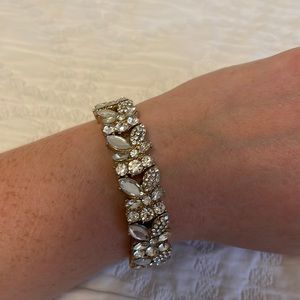 BNWT gold jewel bracelet elastic wedding party